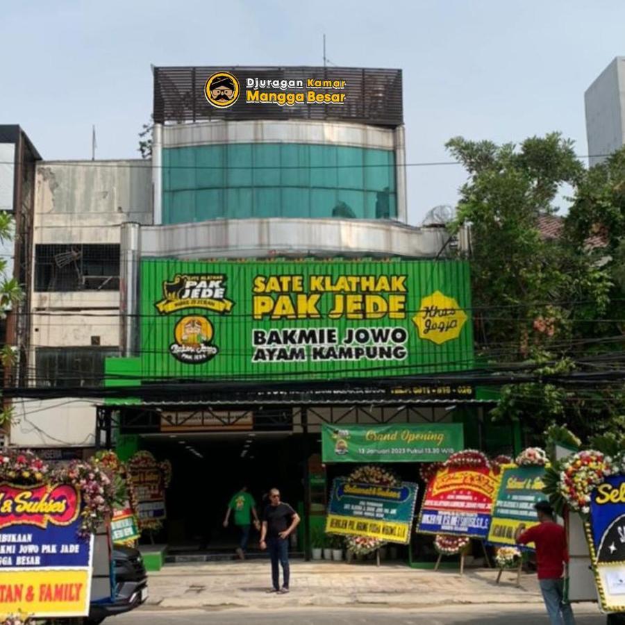 Djuragan Kamar Mangga Besar Hostel Jakarta Exterior photo